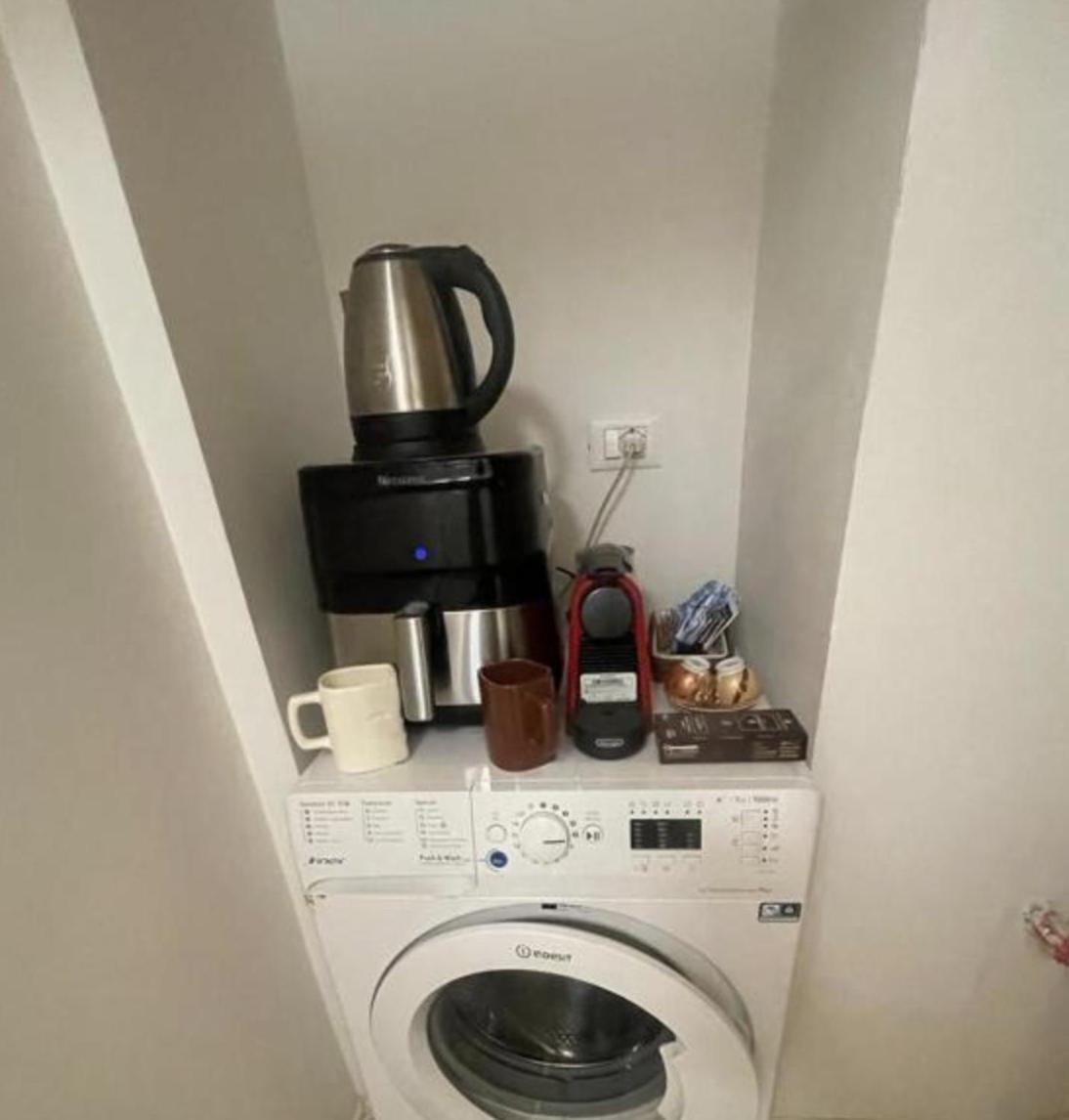 ボローニャSammy'S Houseアパートメント エクステリア 写真